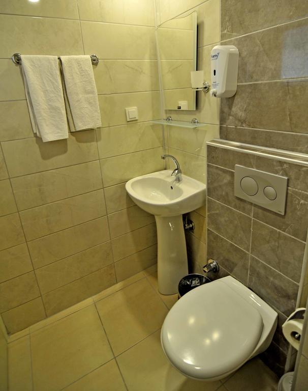 Sun Kiss Hotel Sidé Extérieur photo